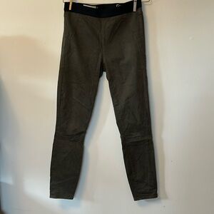 Gap resolution pull on denim leggings olive green elastic waist size 29
